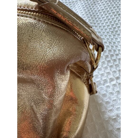 Sandro Gold Leather Puffy Crossbody Clutch Travel Cosmetic - Picture 4 of 16
